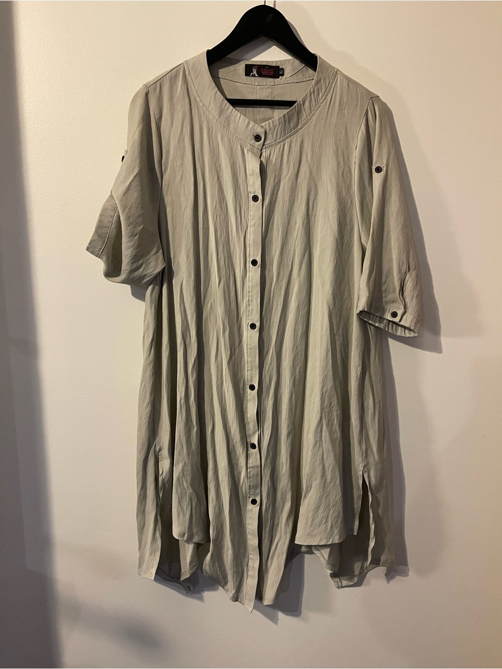 Model France Grey Lagenlook Button Down Tunic Roll Tab Sleeve Size XL